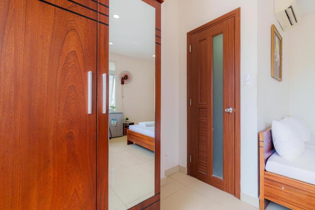 Thu Thai Hotel - Lunaria Maison Group Хошимин Экстерьер фото