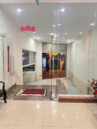 Thu Thai Hotel - Lunaria Maison Group Хошимин Экстерьер фото