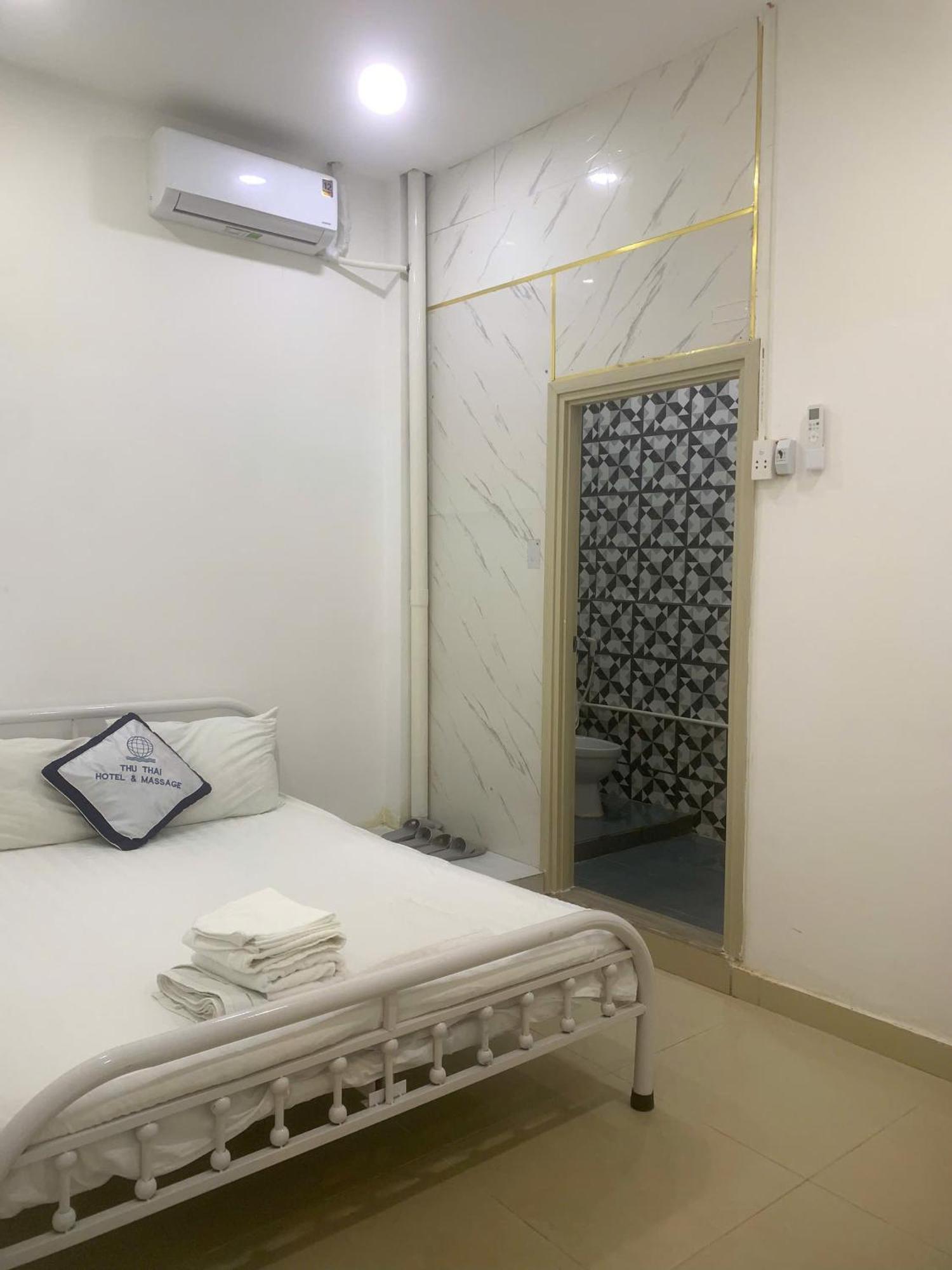 Thu Thai Hotel - Lunaria Maison Group Хошимин Экстерьер фото